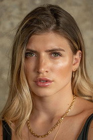 Ажель Аурелия