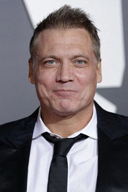 Холт Маккэллани