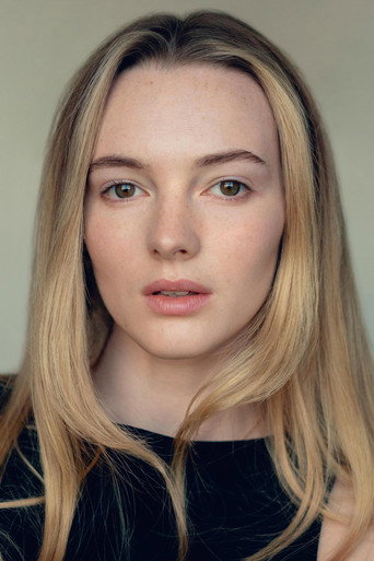 Алана Блур