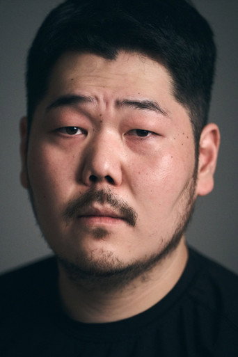 김윤섭