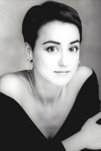 Yvonne Suhor