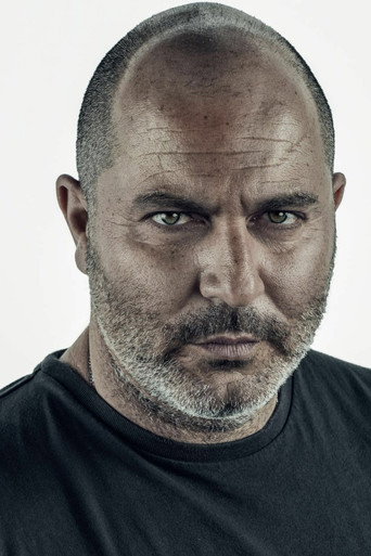 Лиор Раз