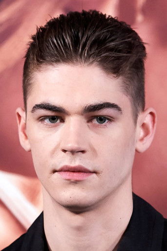 Хіро Файнс-Тіффін