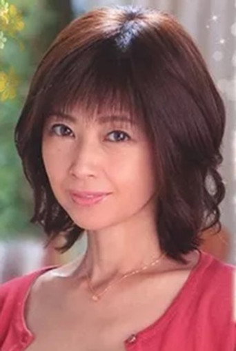もちづきる美