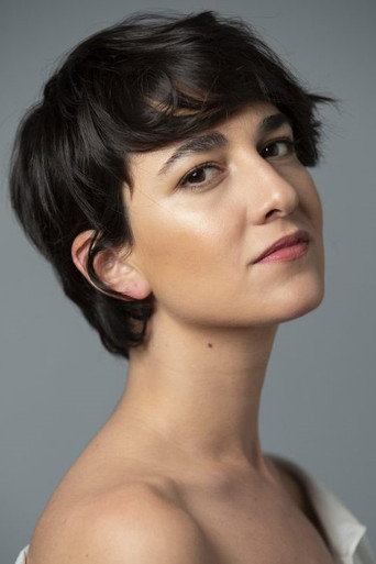 Стефани Маньен