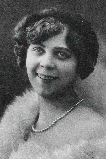 Andrée Marly