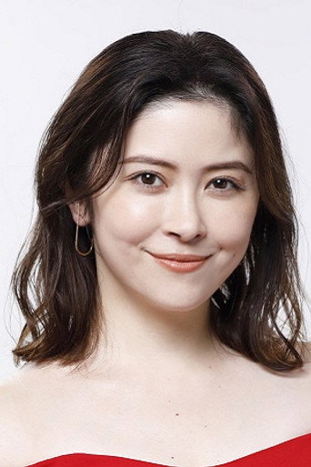 宮澤エマ