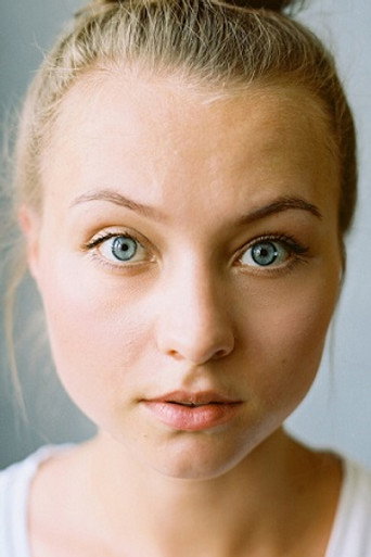 Лиза Шукова