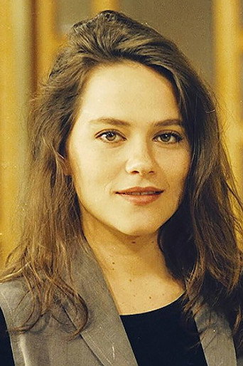 Вивиан Пажмантер