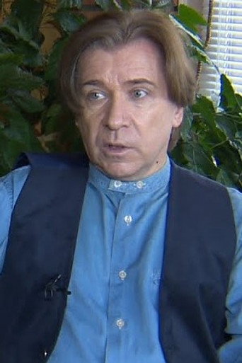 Олег Молчанов