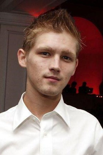 Evan Ellingson