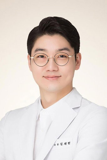 설채현
