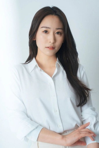 三輪晴香