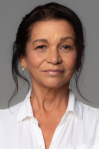 Lana Guelero
