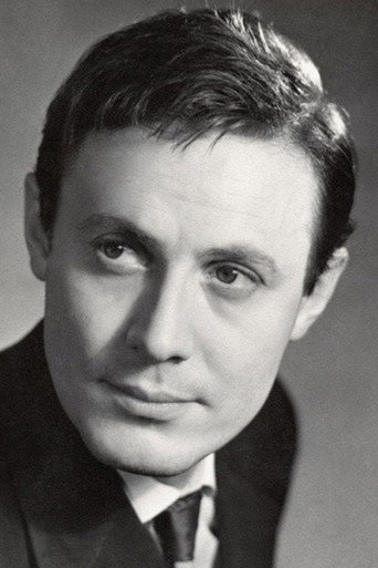 Ю. Соломин